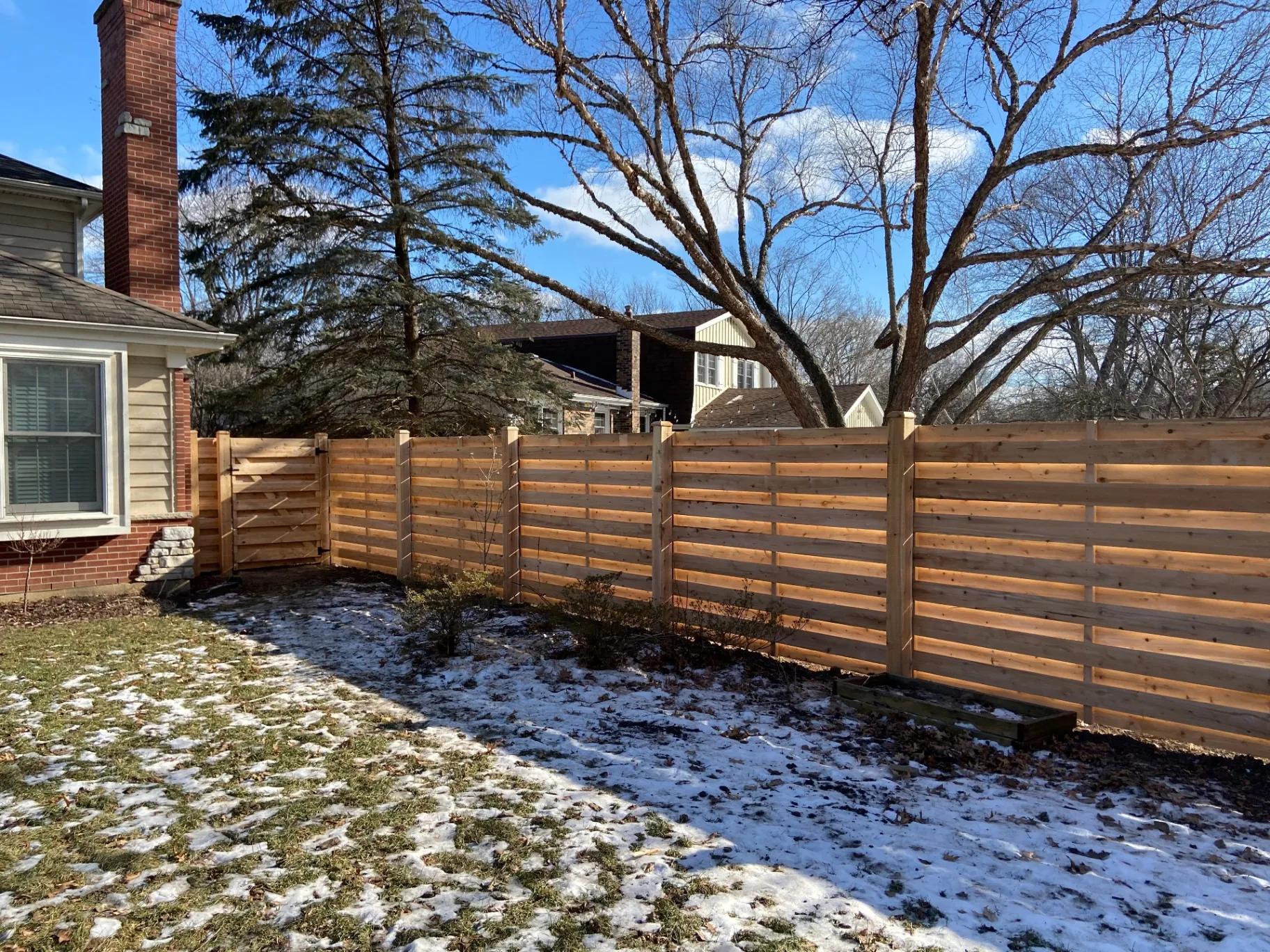 6' Horizontal Shadowbox Cedar install in Palos Park