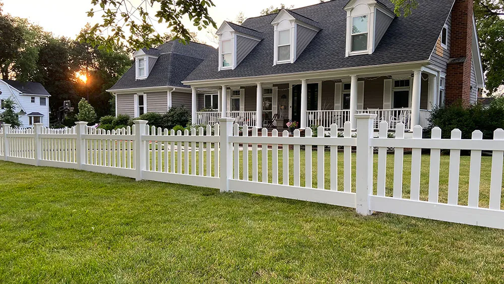 White vinyl spaced picket fence installed in Tinley Park, Illinois