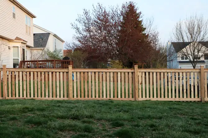 Cedar Picket — Palos Heights